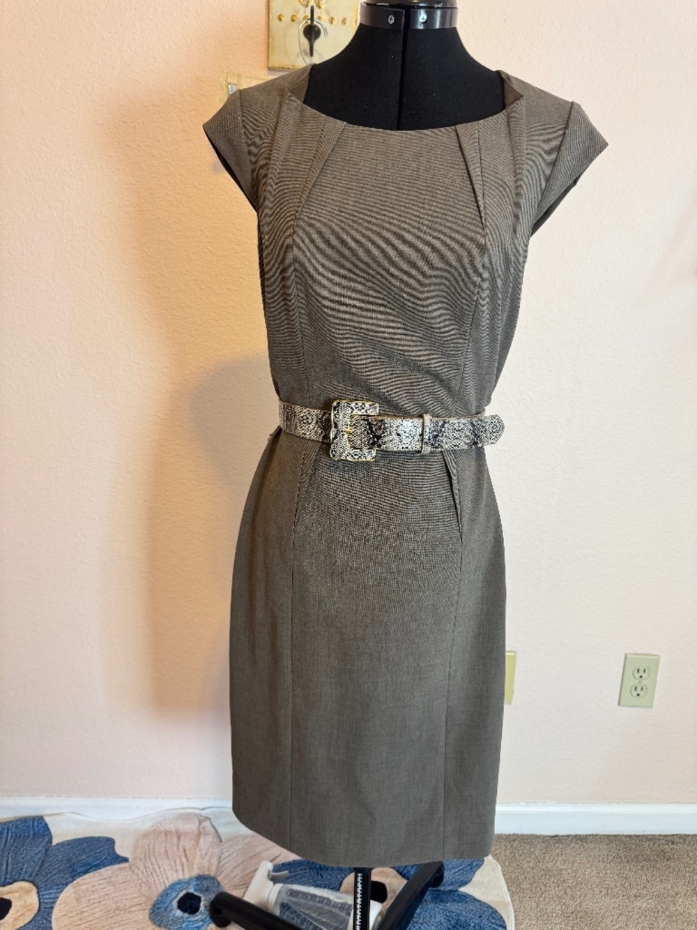 Interview Ready Work Sheath Dress Taupe Size 4 Antonio Melani